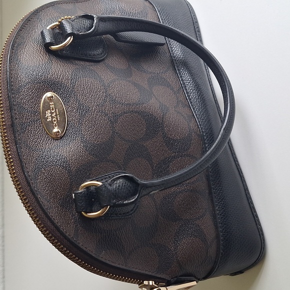 Authentic Coach Mini Cora Satchel - Picture 1 of 4